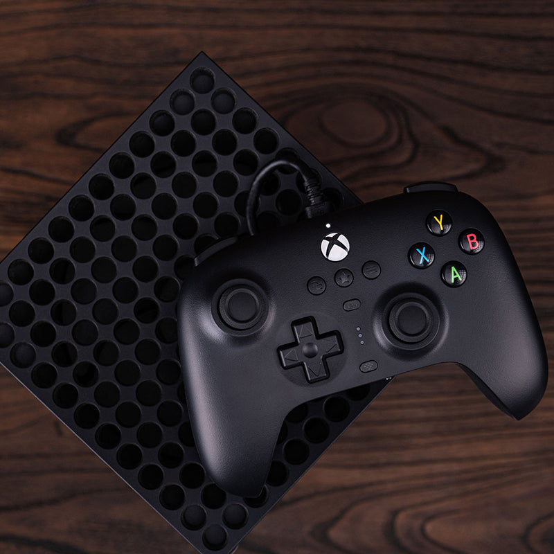 8BitDo Ultimate Wired Controller for Xbox (Hall Effect Joystick) - Controller Edition with Practical Input Features