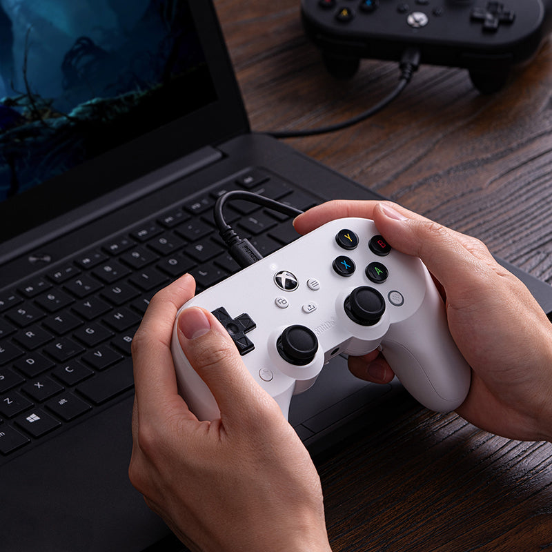 8BitDo Pro 2 Wired Controller for Xbox (Hall Effect joysticks) - Controller Edition with Practical Input Features