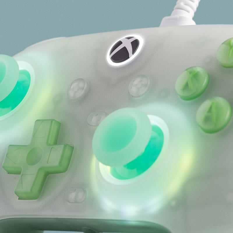 8BitDo Ultimate Mini Wired Controller for Xbox - Controller Edition with Practical Input Features