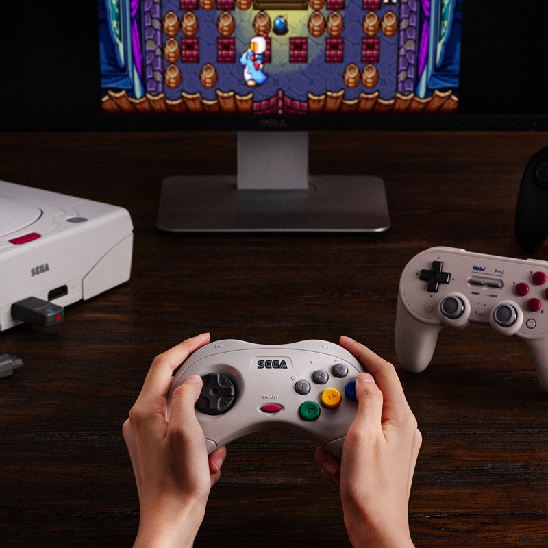 8BitDo Retro Receiver for Saturn - Gaming Adapter Edition for Compatible Devices