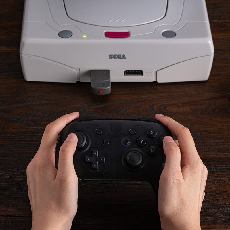 8BitDo Retro Receiver for Saturn - Gaming Adapter Edition for Compatible Devices