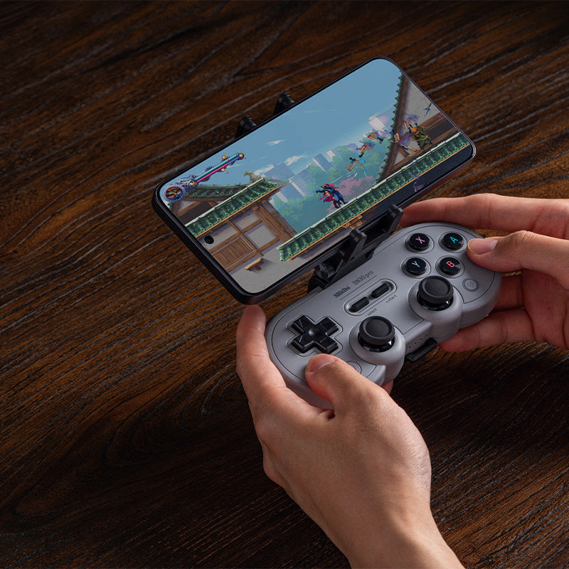 8BitDo Mobile Clip for SN30 Pro - Gaming Clip Design for Compatible Mobile Devices